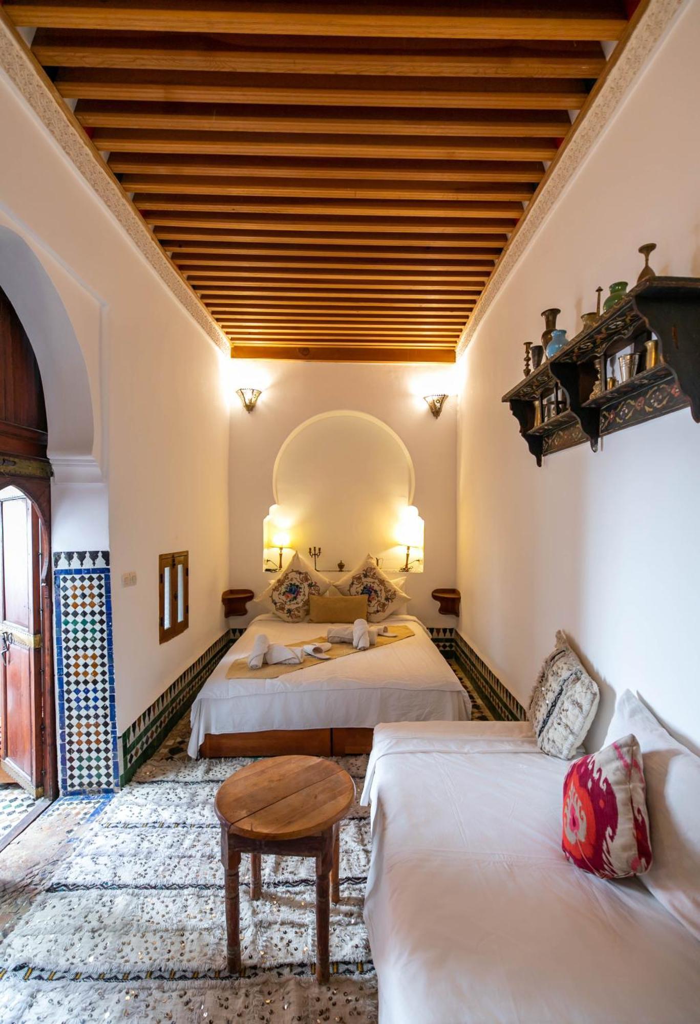 Dar Authentic Fes - Familly Hosting Bed & Breakfast Exterior photo
