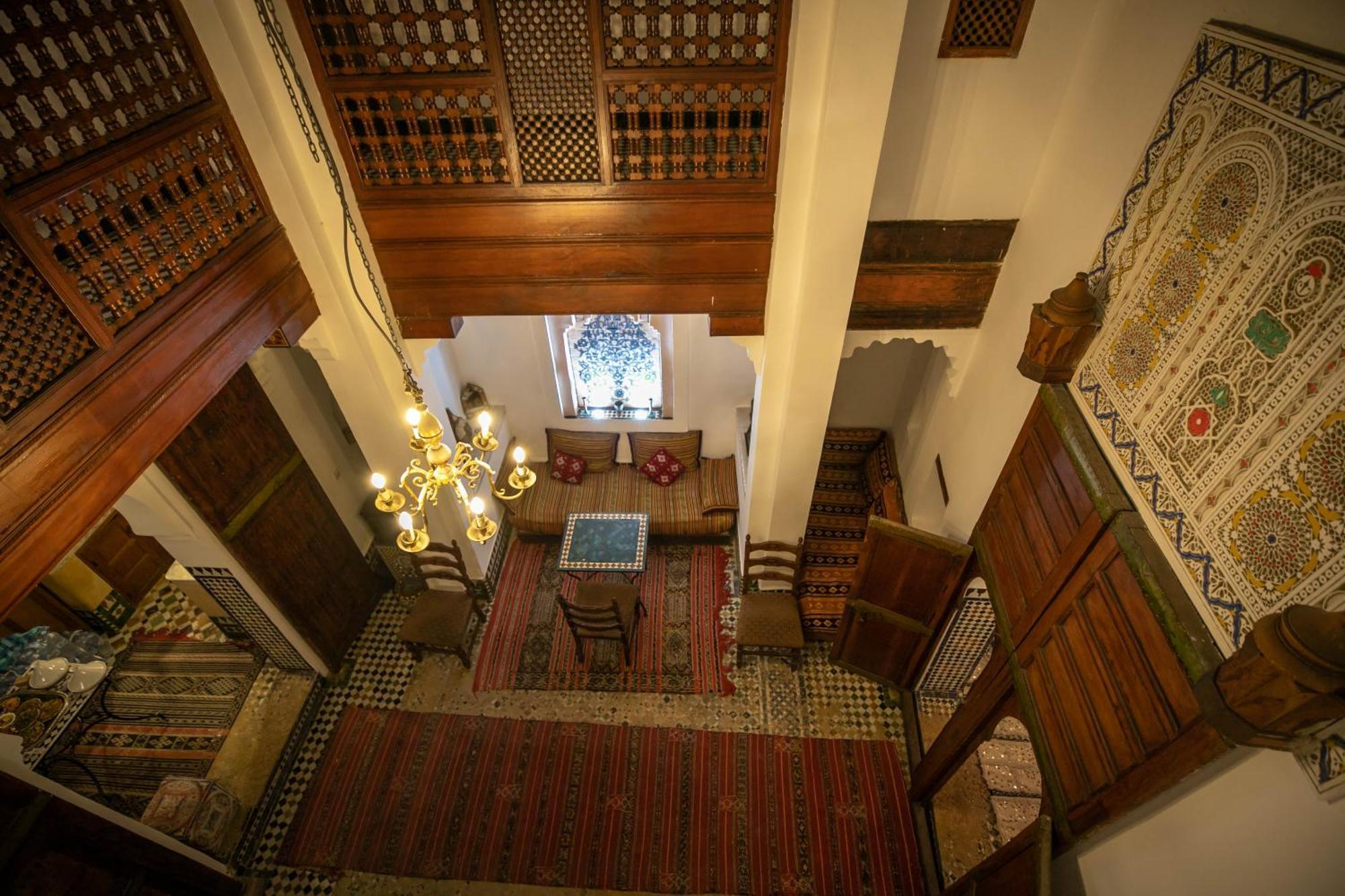 Dar Authentic Fes - Familly Hosting Bed & Breakfast Exterior photo