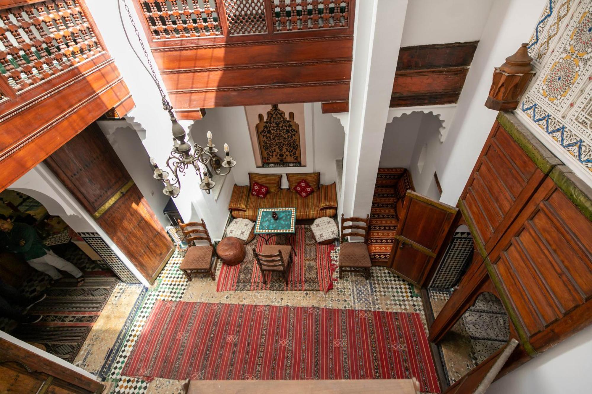 Dar Authentic Fes - Familly Hosting Bed & Breakfast Exterior photo